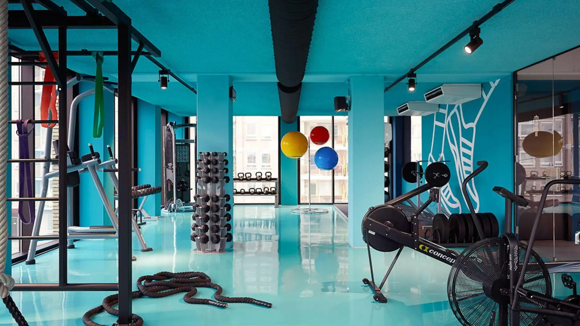 The Social Hub Eindhoven Otel 4*,  Hollanda